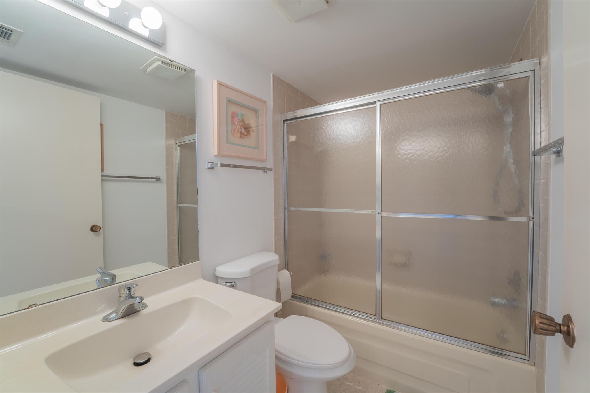 VILLAS OF SANDPIPER BAY U - Residential