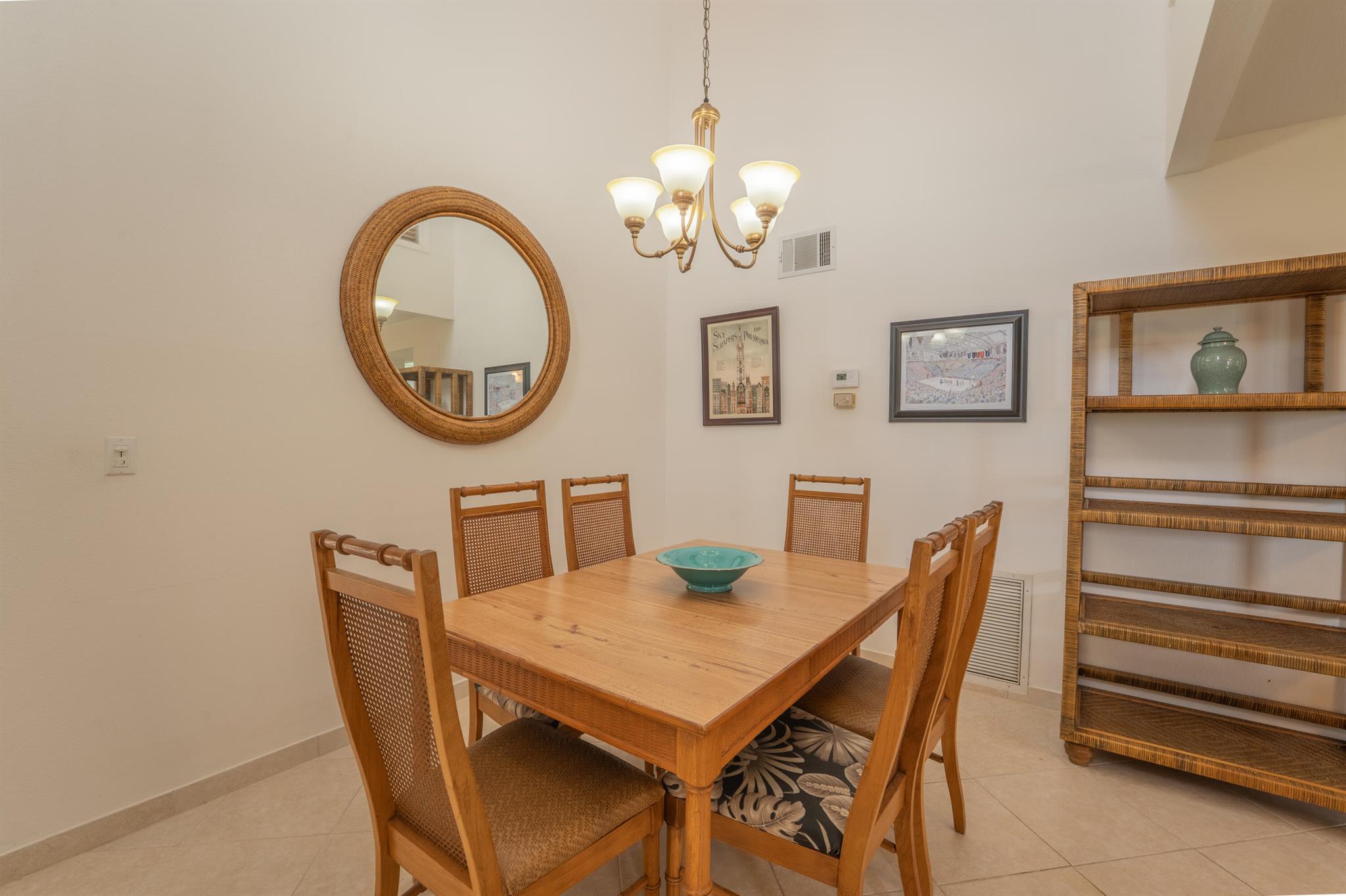 VILLAS OF SANDPIPER BAY U - Residential