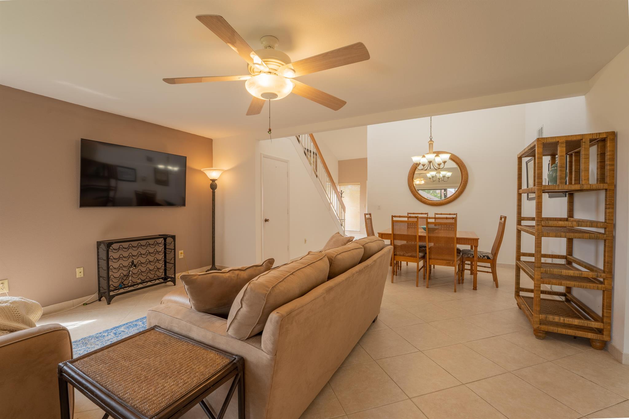 VILLAS OF SANDPIPER BAY U - Residential