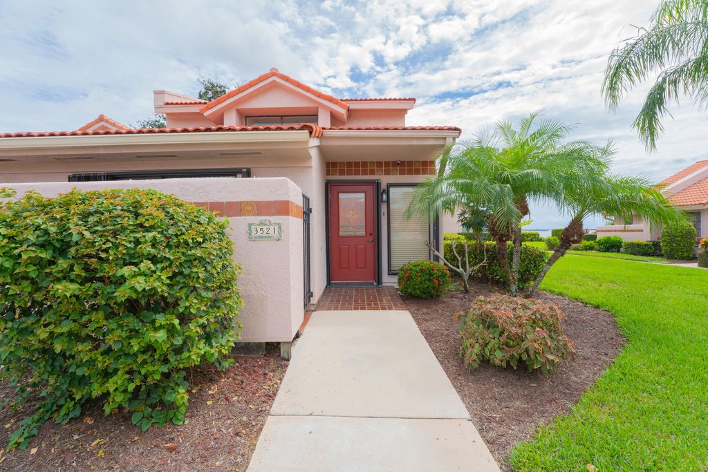 Photo of 3521 SE Sandpiper Court, Port Saint Lucie, FL 34952 (MLS # R11125235)