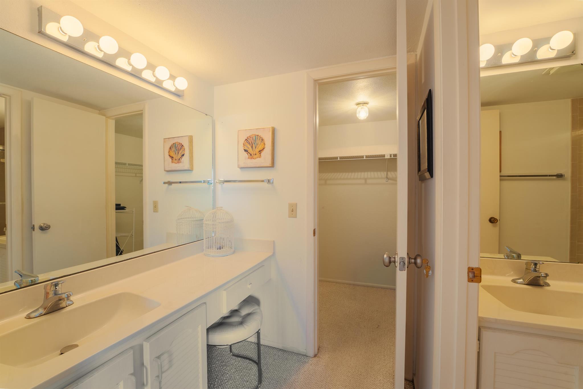 VILLAS OF SANDPIPER BAY U - Residential