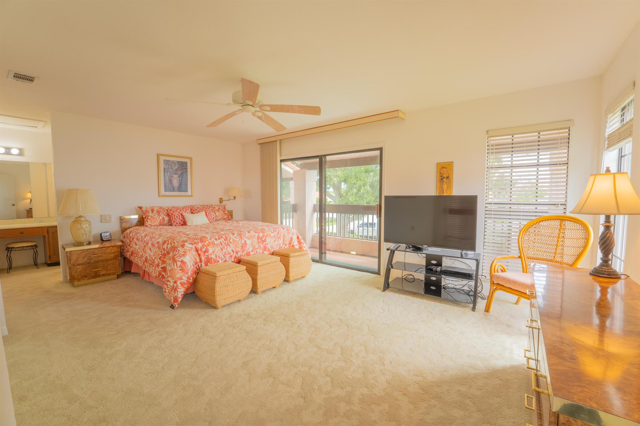 VILLAS OF SANDPIPER BAY U - Residential