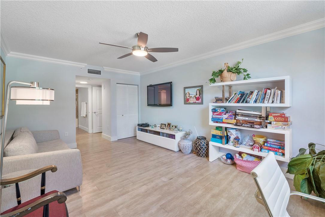 PALMETTO PLACE - Residential