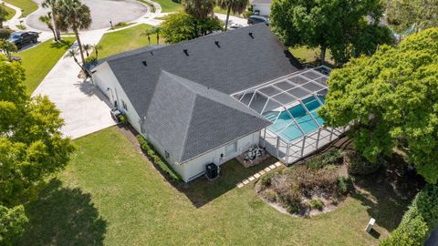 Tiny photo for 15575 Woodmar Court, Wellington, FL 33414 (MLS # B26012915)