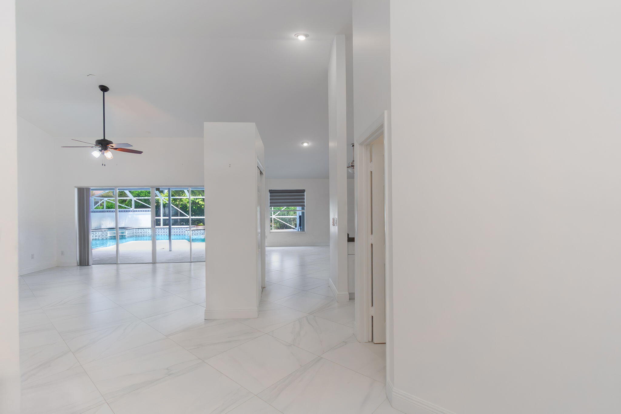 MEADOW WOOD OF THE LANDINGS AT WELLINGTO - Residential