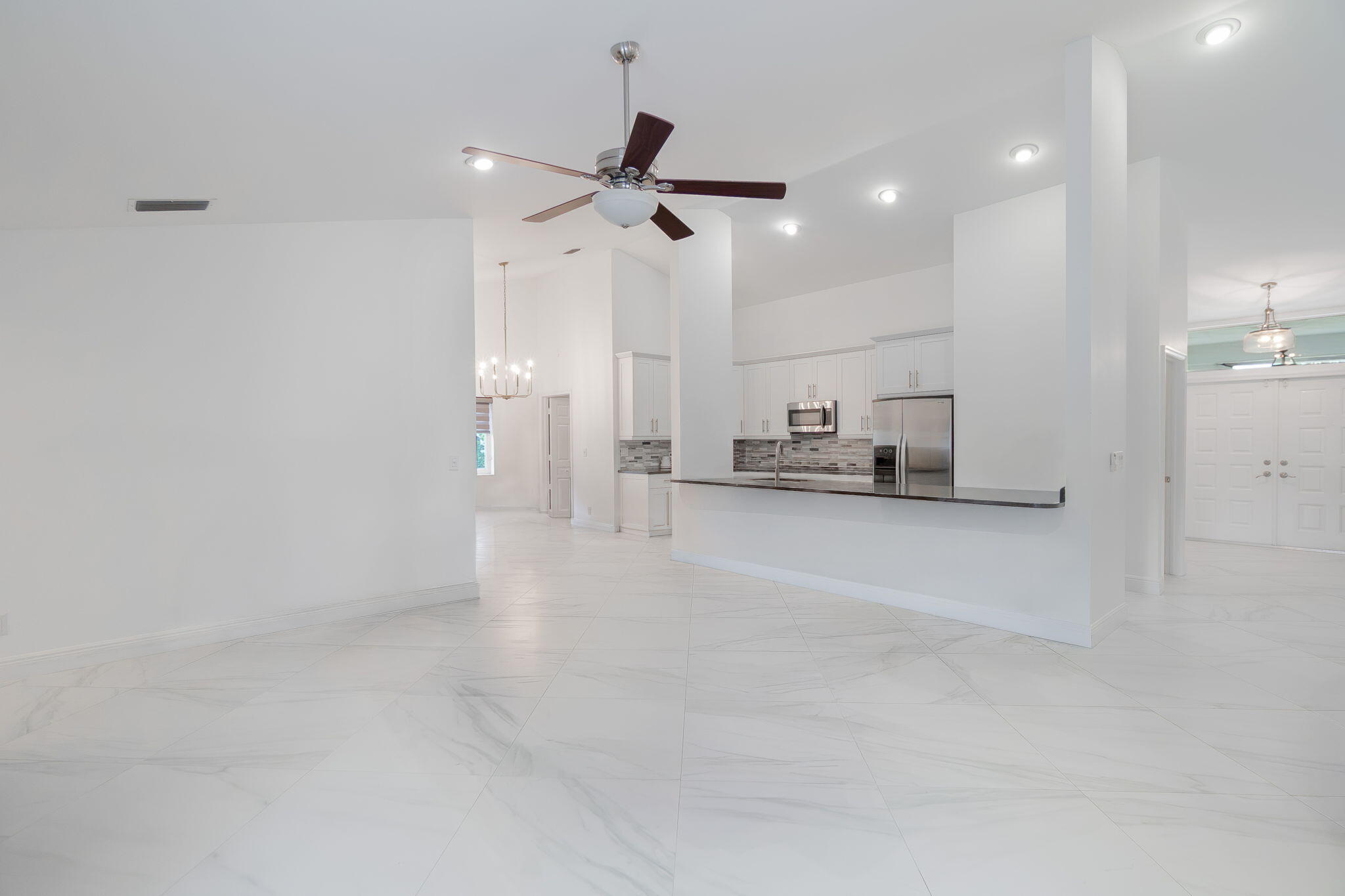 MEADOW WOOD OF THE LANDINGS AT WELLINGTO - Residential