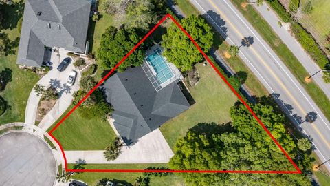 Tiny photo for 15575 Woodmar Court, Wellington, FL 33414 (MLS # B26012915)