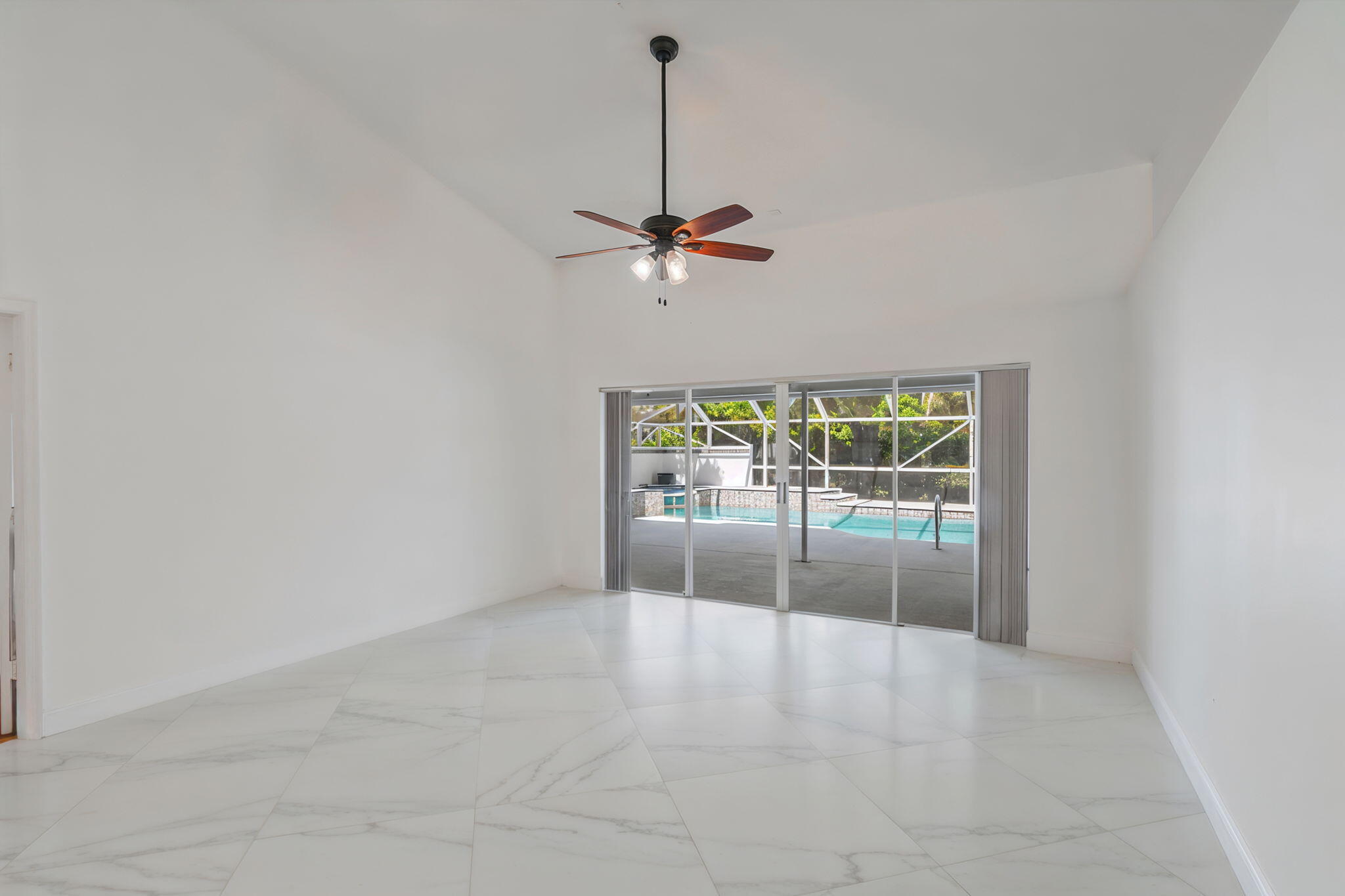 MEADOW WOOD OF THE LANDINGS AT WELLINGTO - Residential