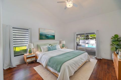 Tiny photo for 15575 Woodmar Court, Wellington, FL 33414 (MLS # B26012915)