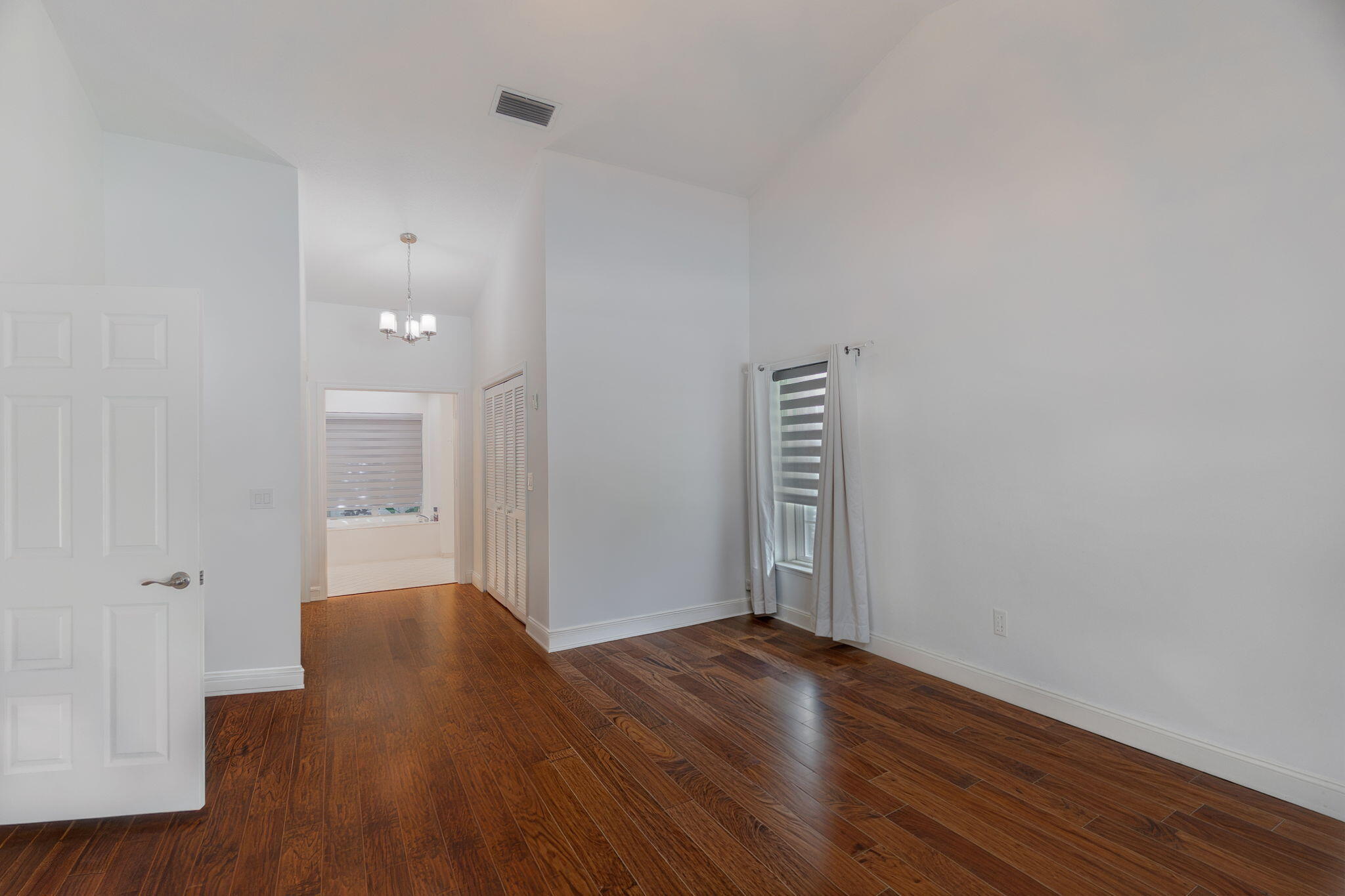 MEADOW WOOD OF THE LANDINGS AT WELLINGTO - Residential