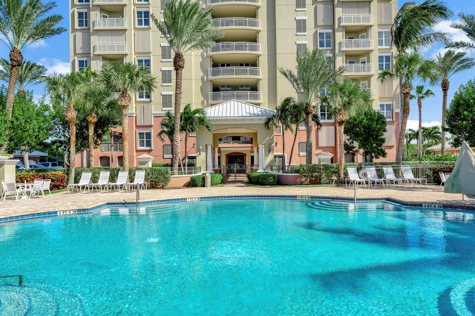 GRAND ISLE OF NORTH HUTCH - Residential