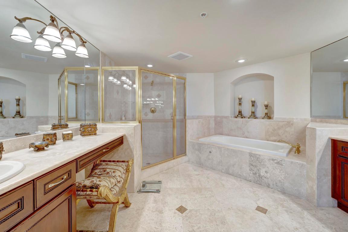 GRAND ISLE OF NORTH HUTCHINSON ISLAND CONDOMINIUM - Residential