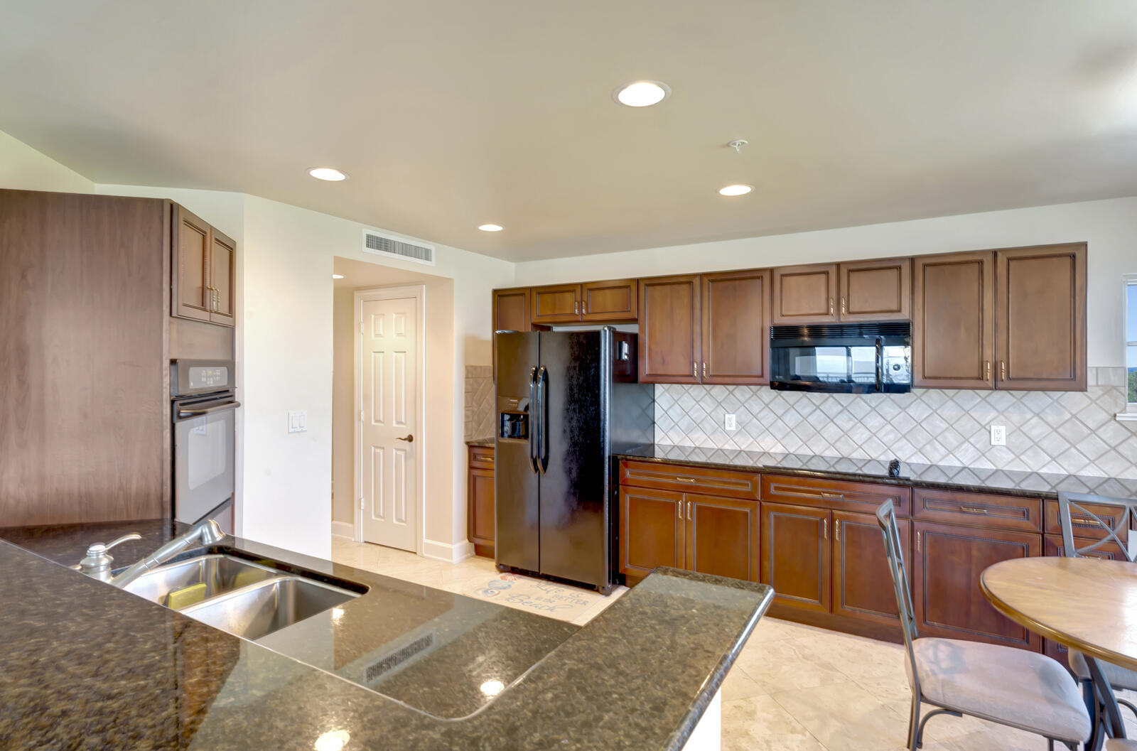 GRAND ISLE OF NORTH HUTCHINSON ISLAND CONDOMINIUM - Residential