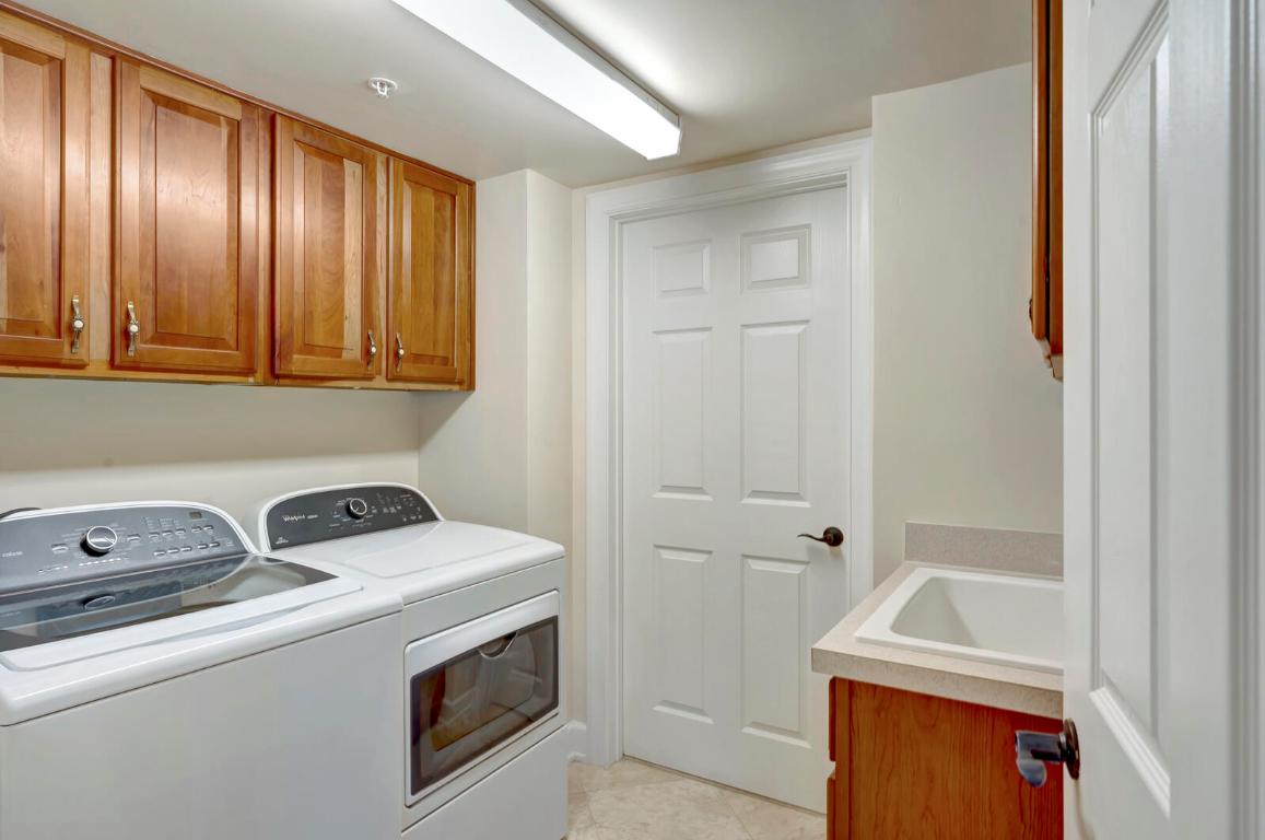 GRAND ISLE OF NORTH HUTCHINSON ISLAND CONDOMINIUM - Residential