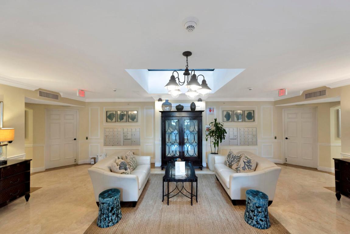 GRAND ISLE OF NORTH HUTCHINSON ISLAND CONDOMINIUM - Residential