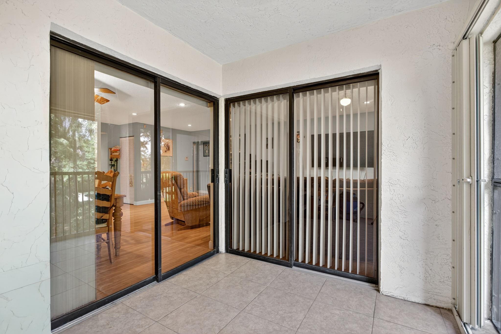 POND APPLE PLACE III - Residential