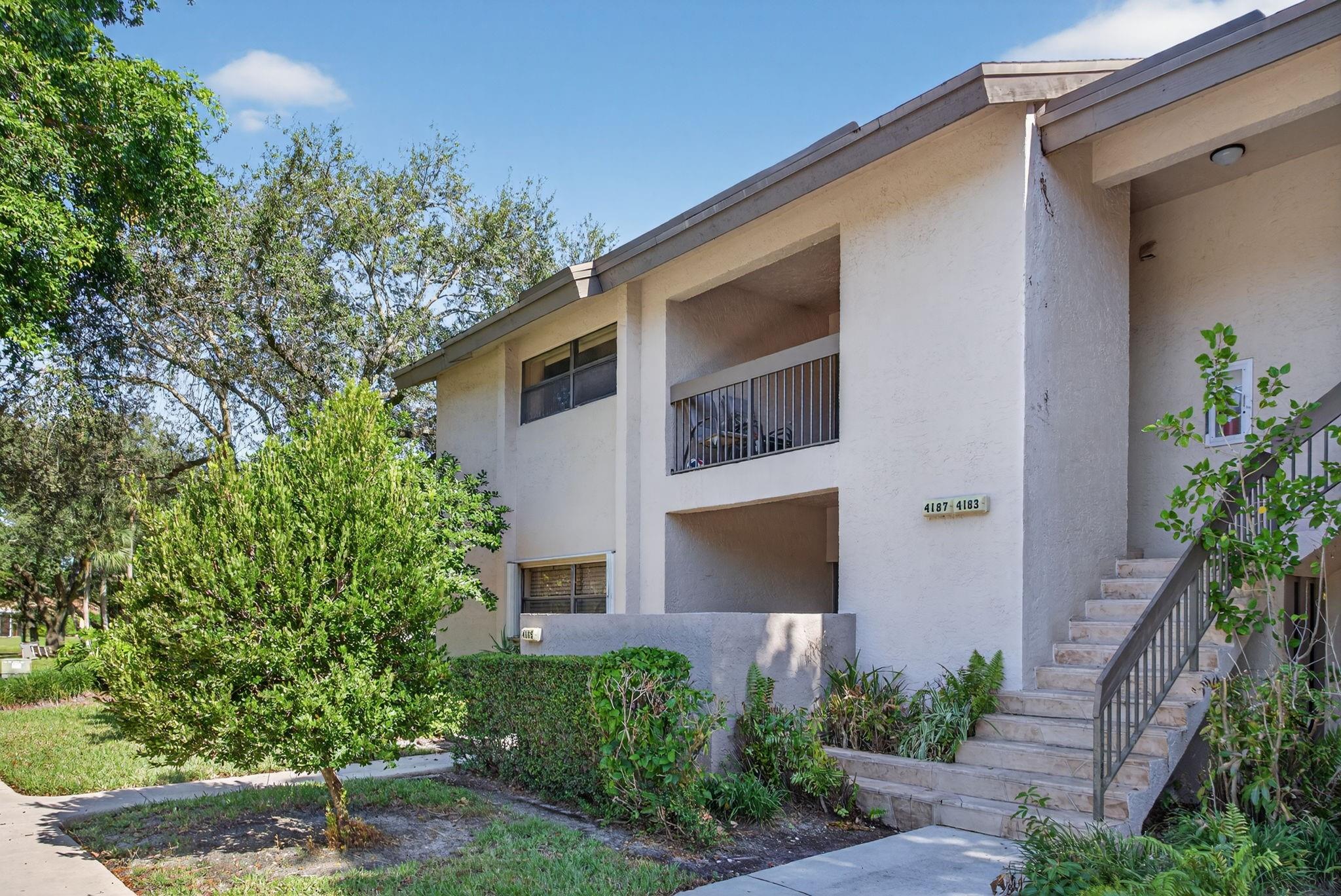 4187 NW 22nd St 275H