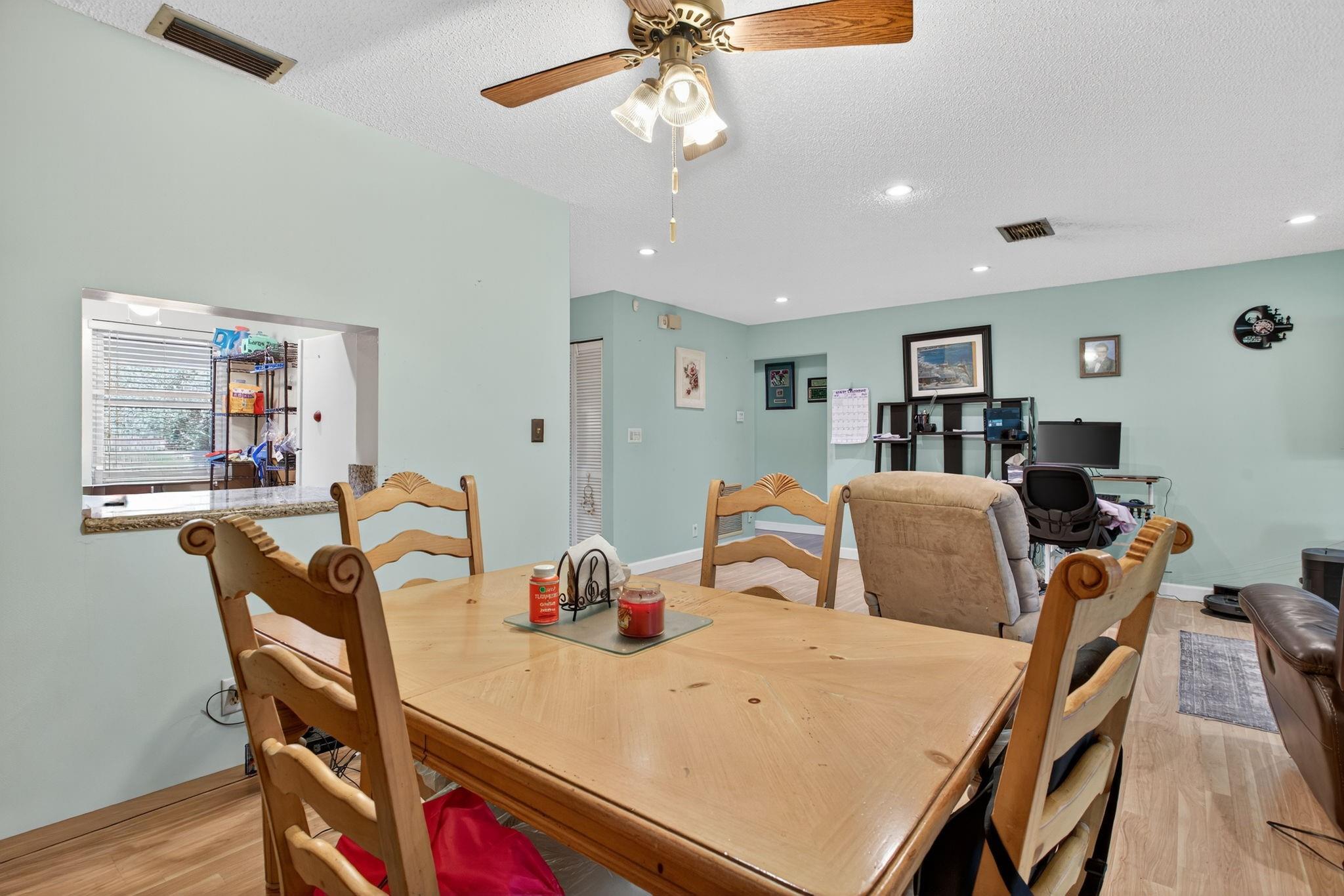 POND APPLE PLACE III - Residential