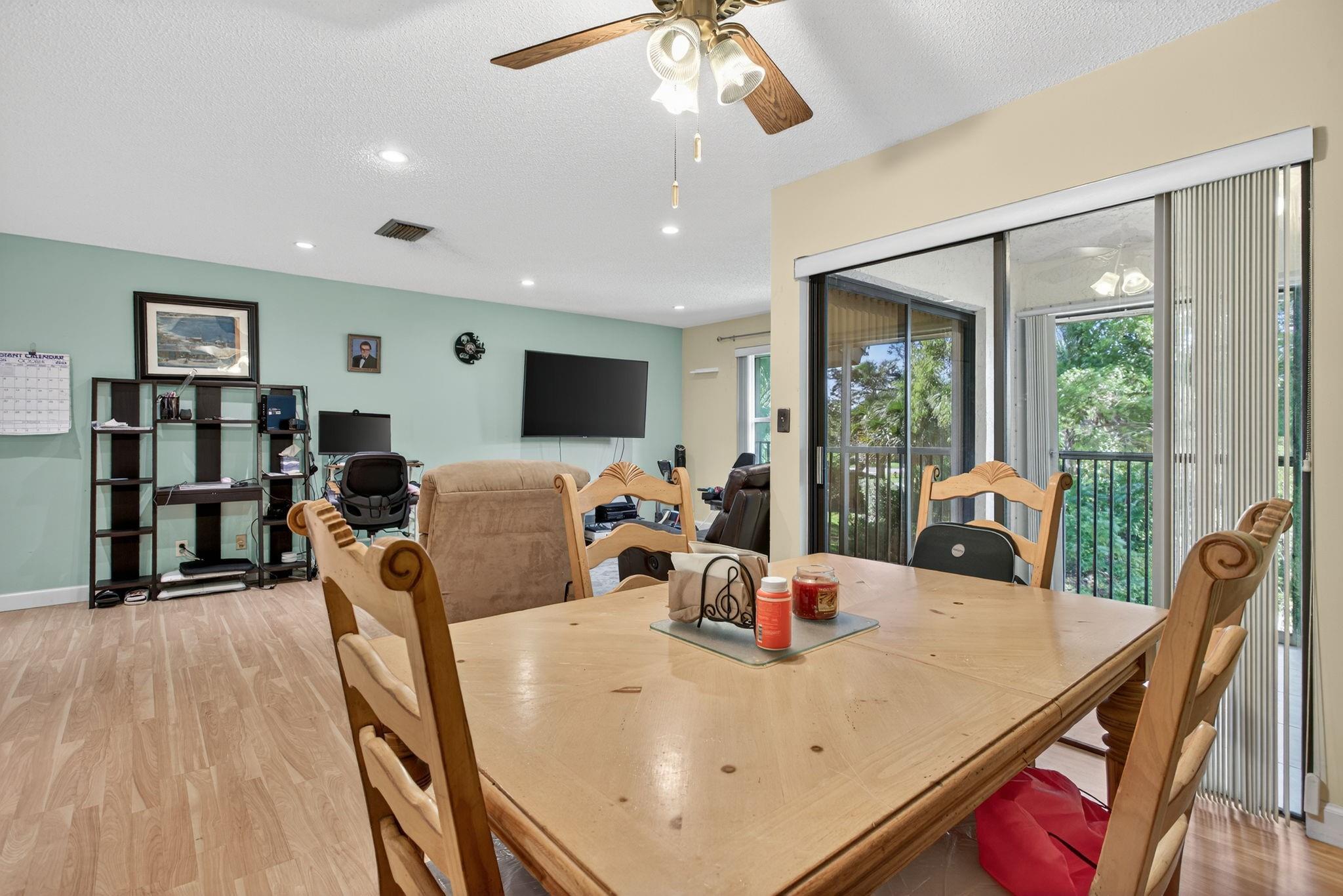 POND APPLE PLACE III - Residential