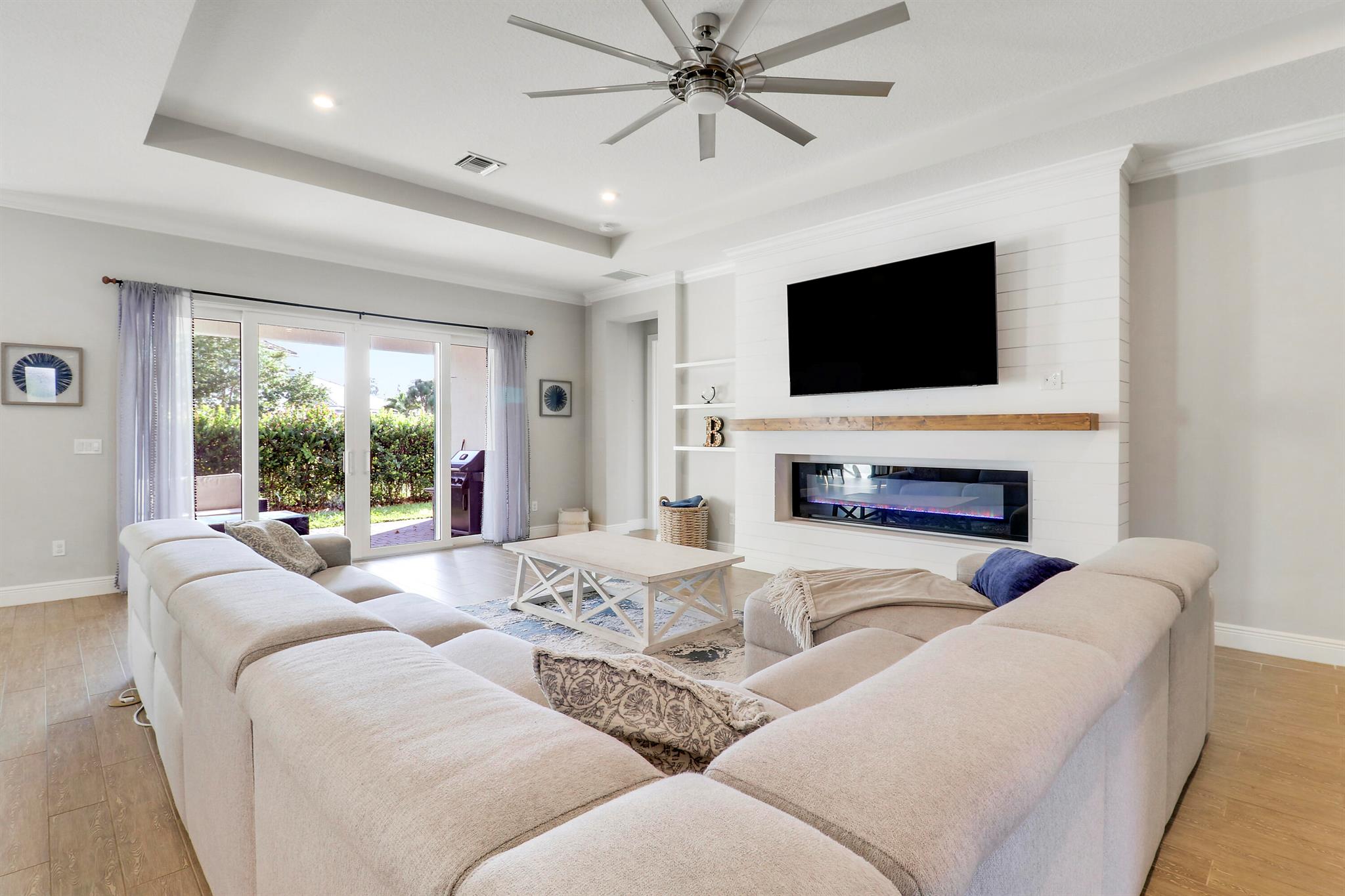 CYPRESS ROYALE PUD - Residential