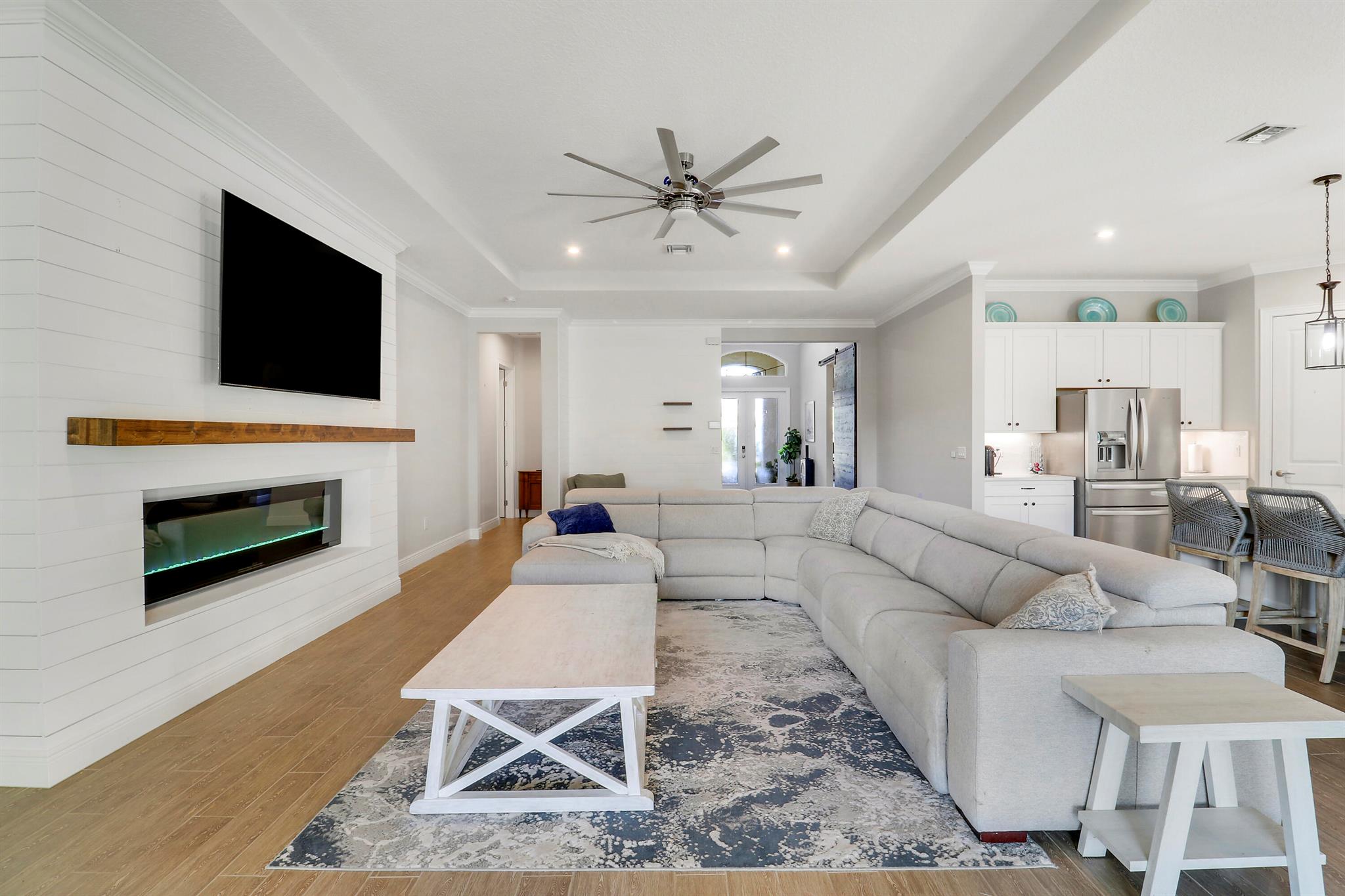 CYPRESS ROYALE PUD - Residential