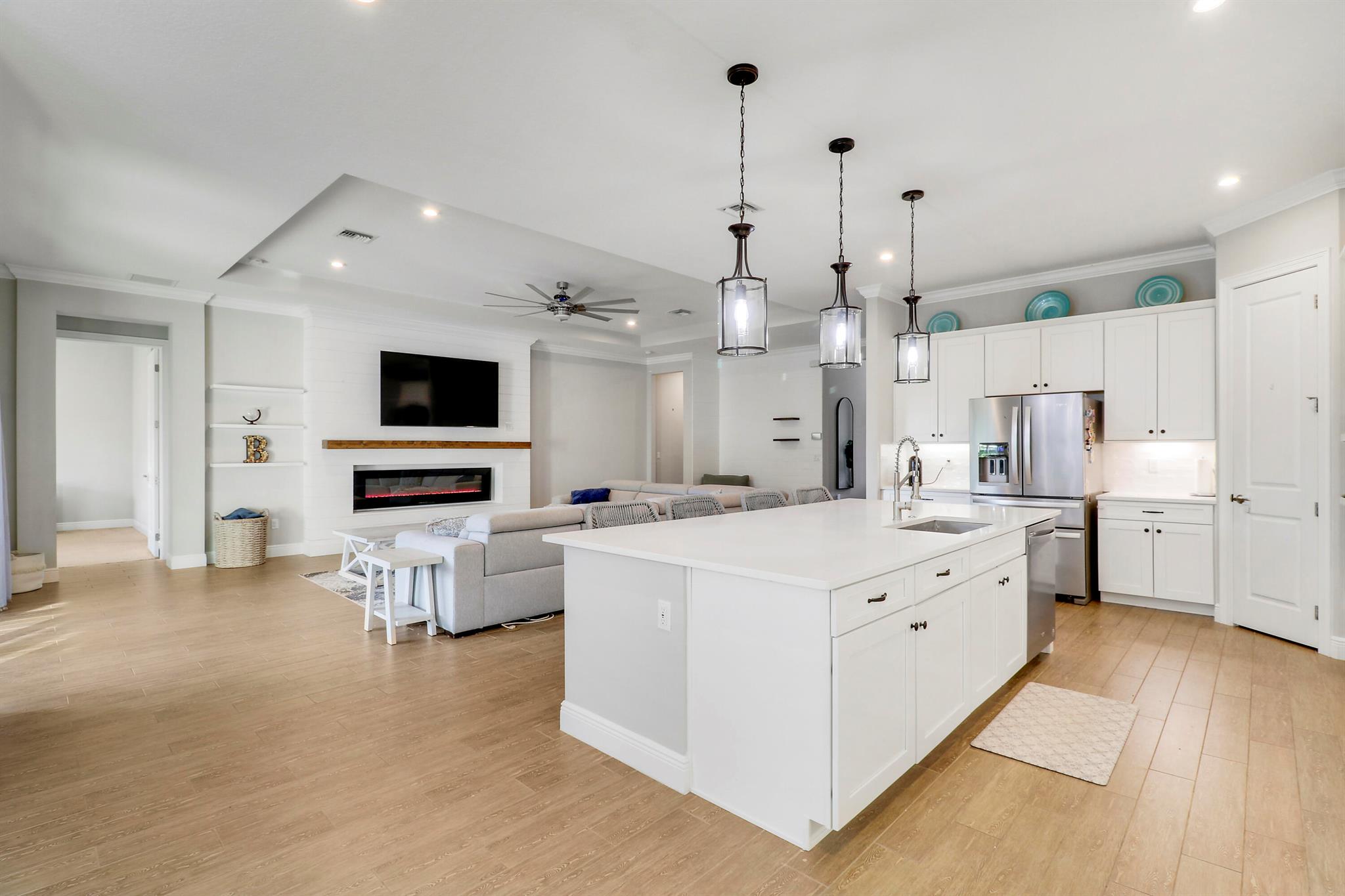 CYPRESS ROYALE PUD - Residential