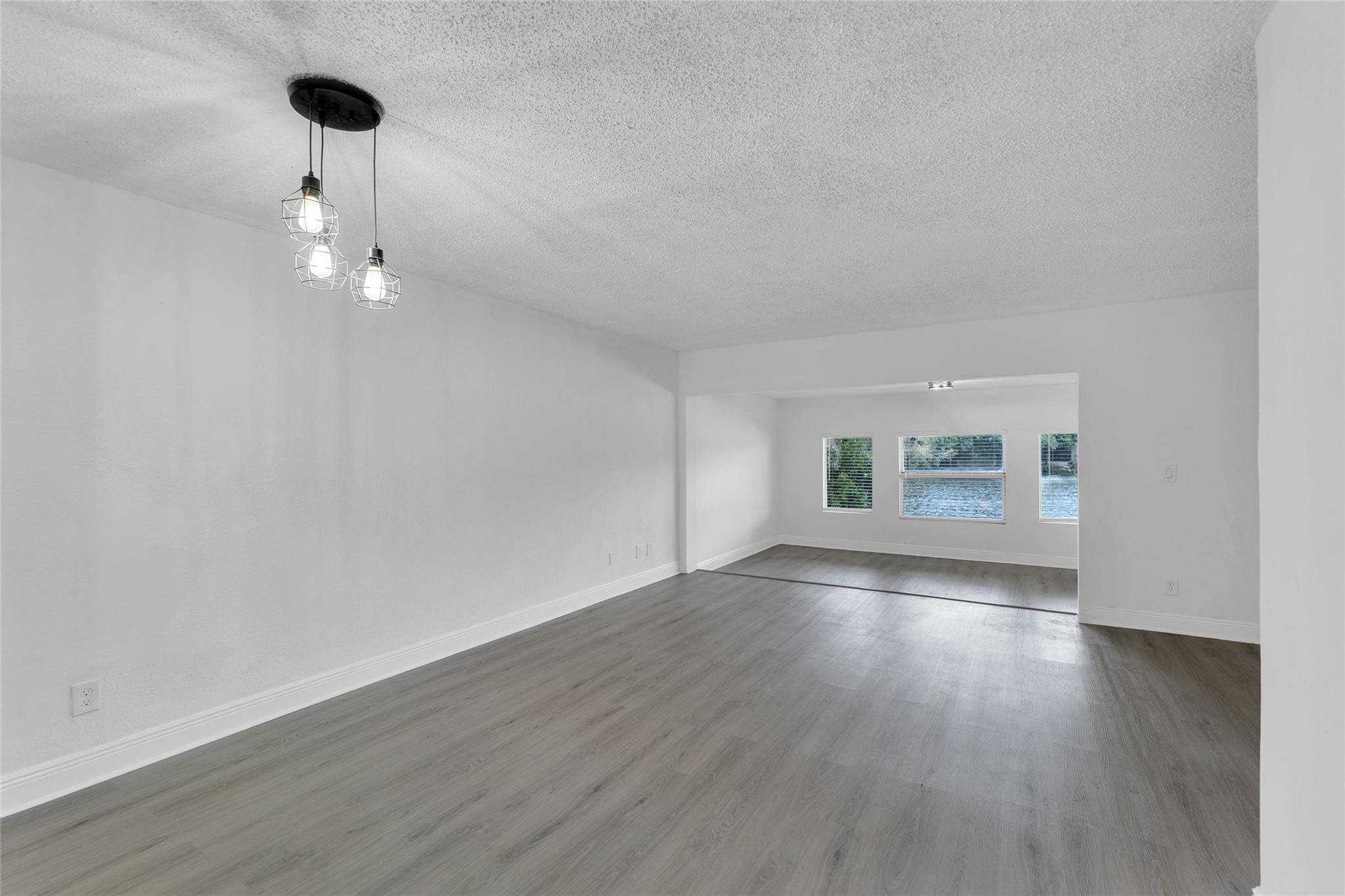 LAKEWOOD EAST SEC 1 - Residential