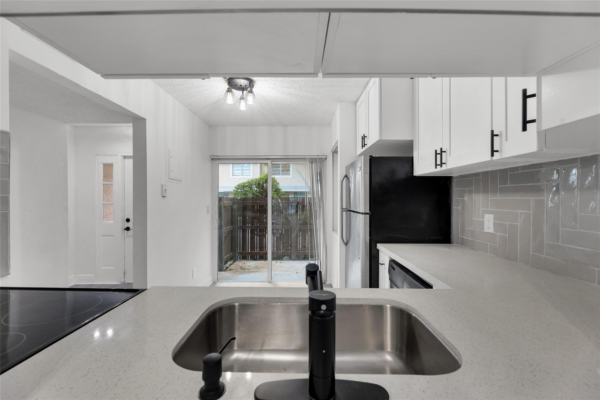 LAKEWOOD EAST SEC 1 - Residential