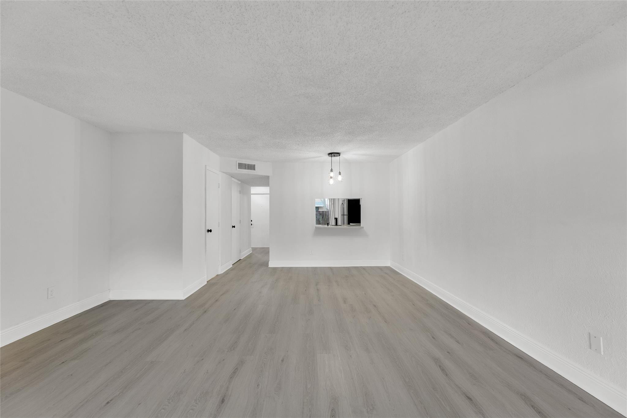 LAKEWOOD EAST SEC 1 - Residential