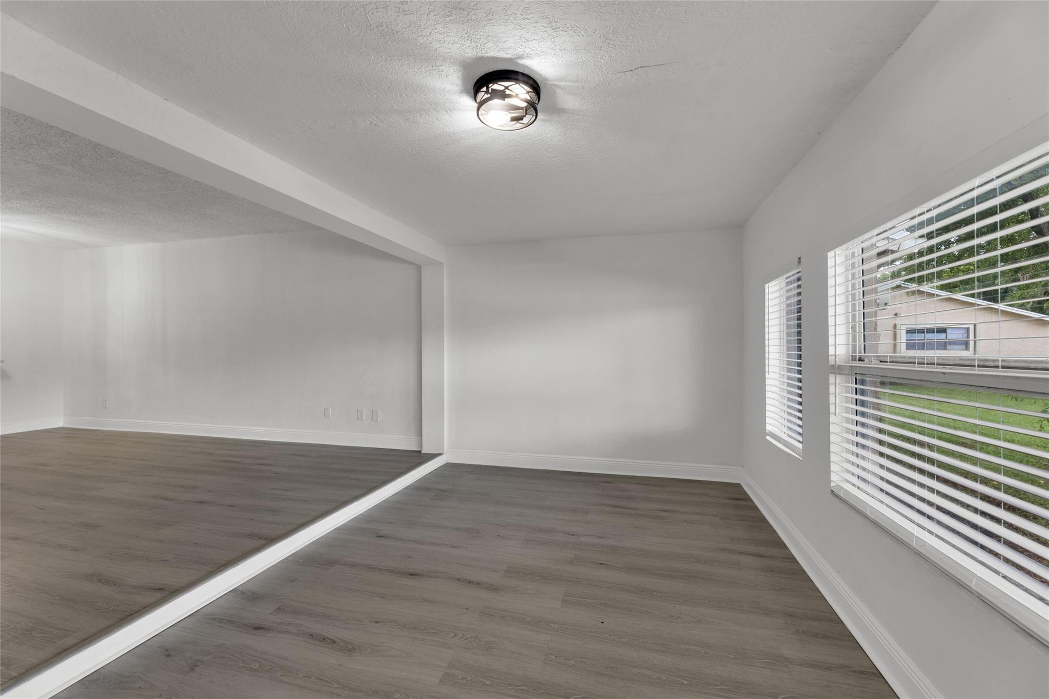 LAKEWOOD EAST SEC 1 - Residential