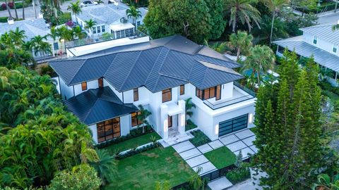 258 33rd Court West Palm Beach FL 33407