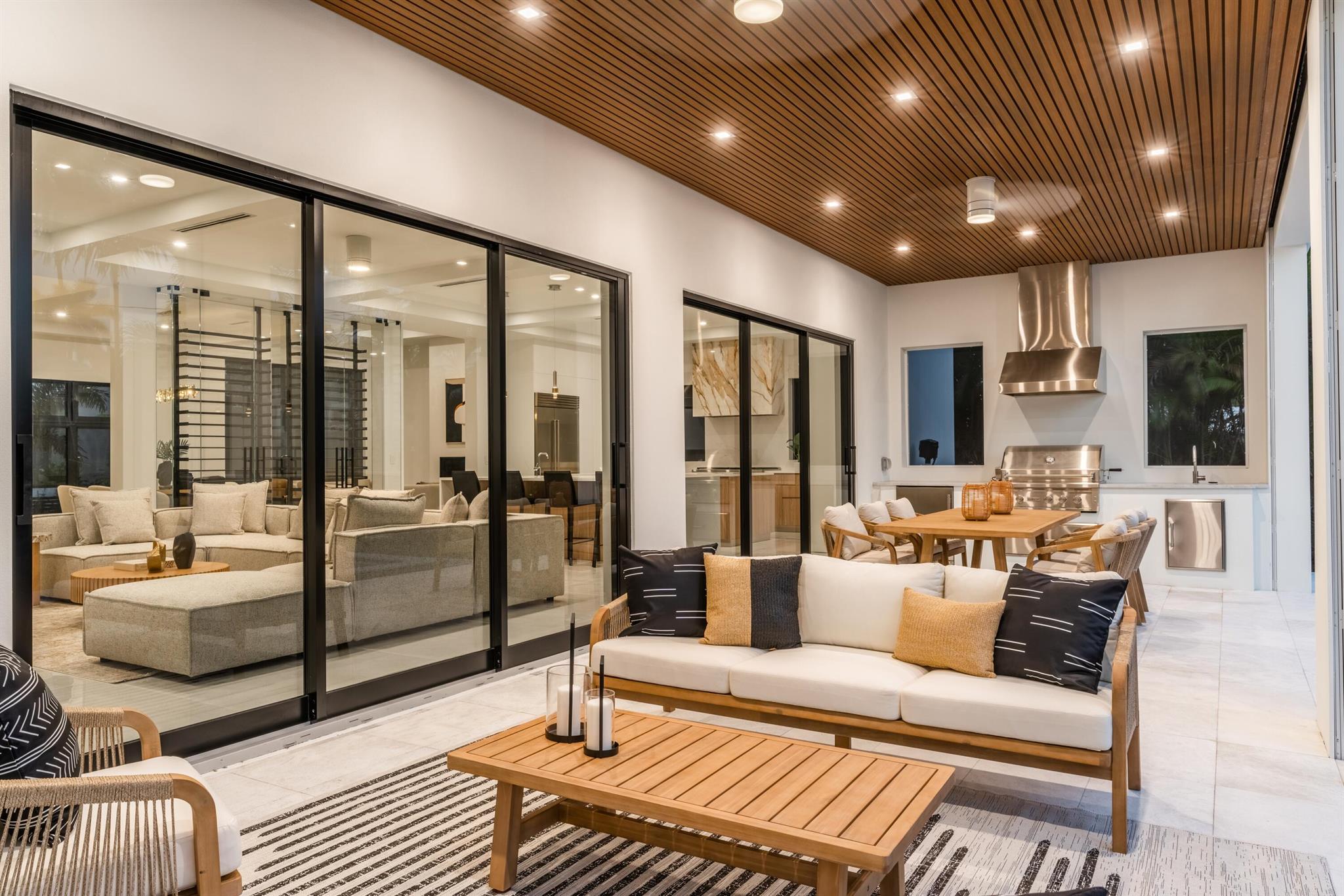 NORTH SHORE TERRACE PL 2 - Residential