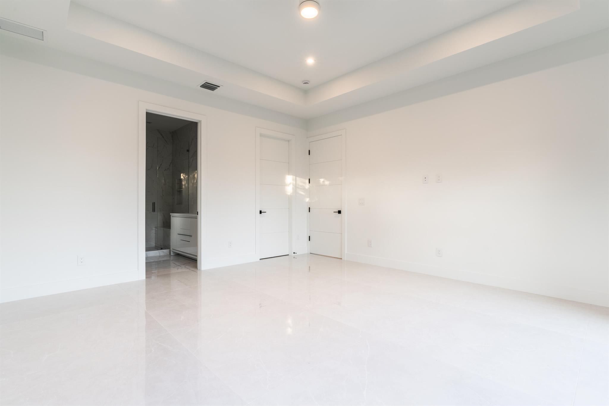 NORTH SHORE TERRACE PL 2 - Residential