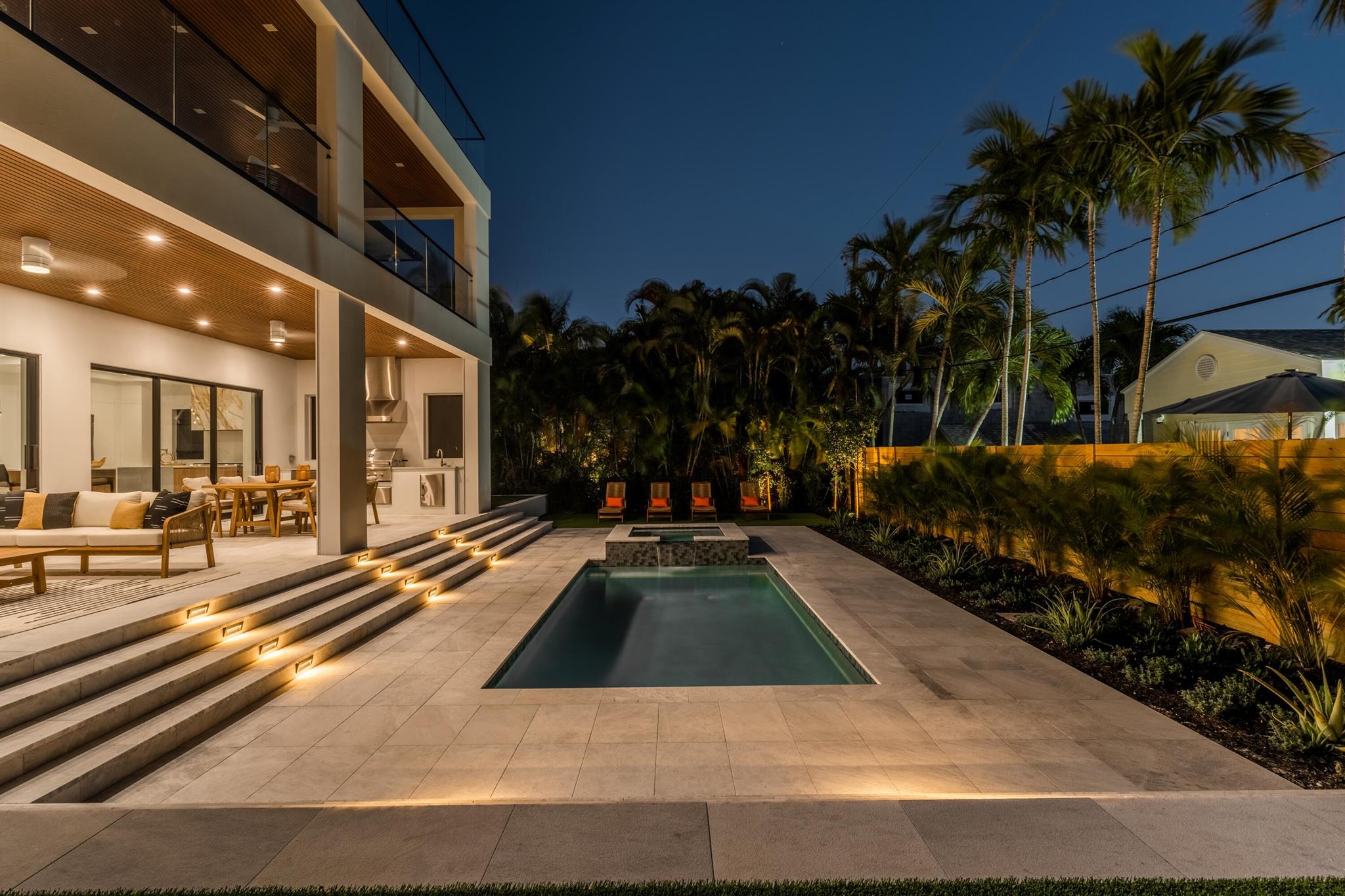 NORTH SHORE TERRACE PL 2 - Residential