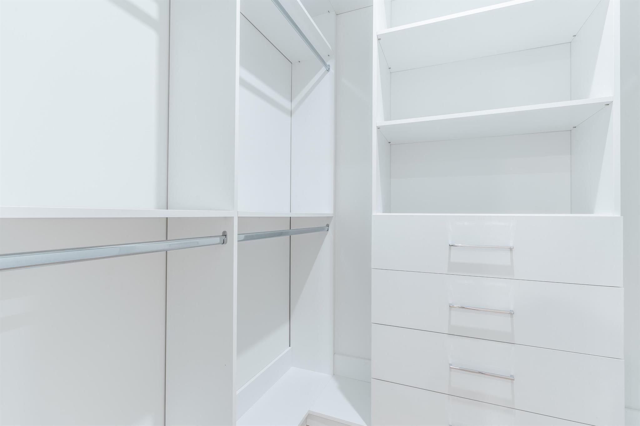 NORTH SHORE TERRACE PL 2 - Residential