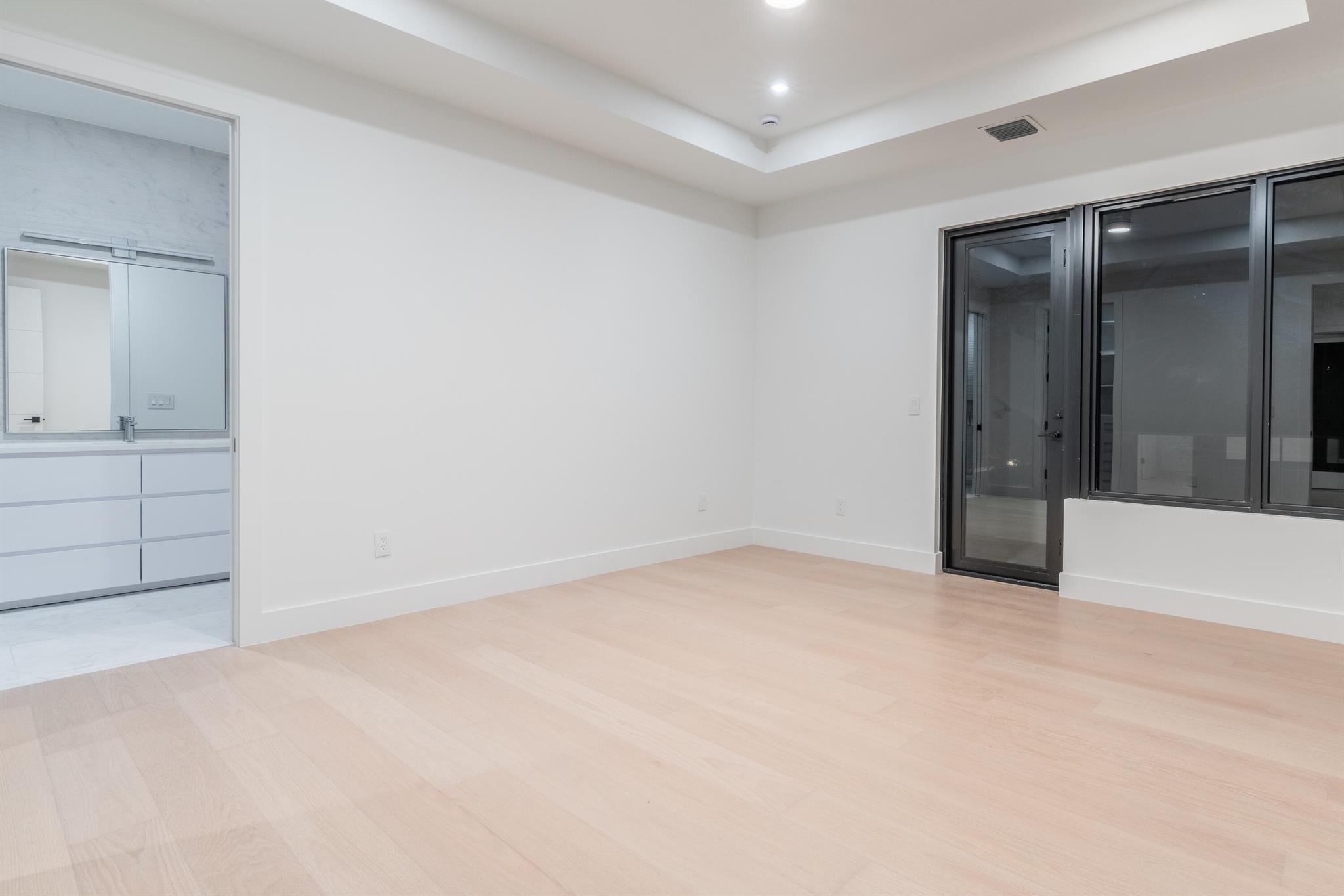 NORTH SHORE TERRACE PL 2 - Residential