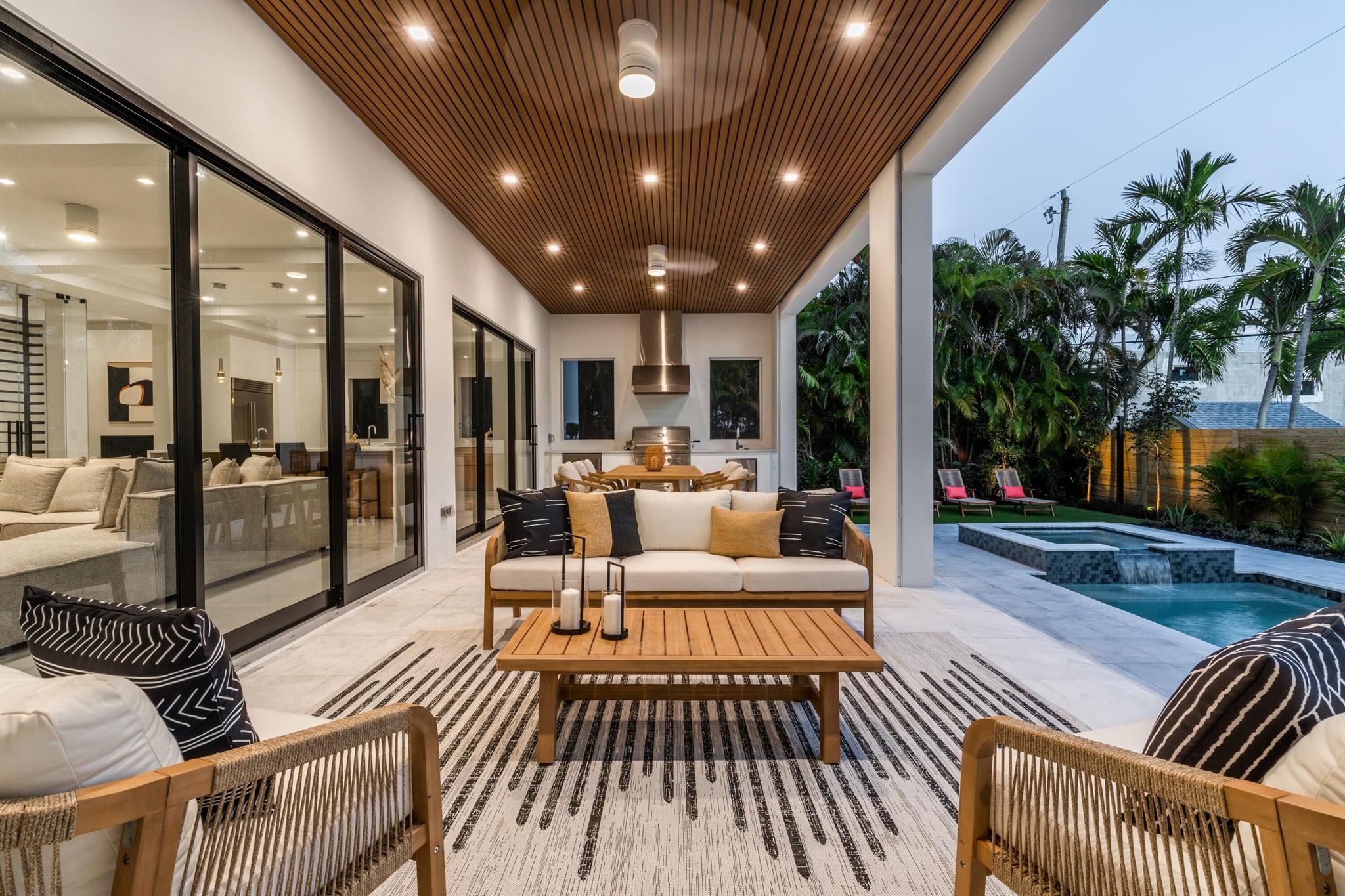 NORTH SHORE TERRACE PL 2 - Residential