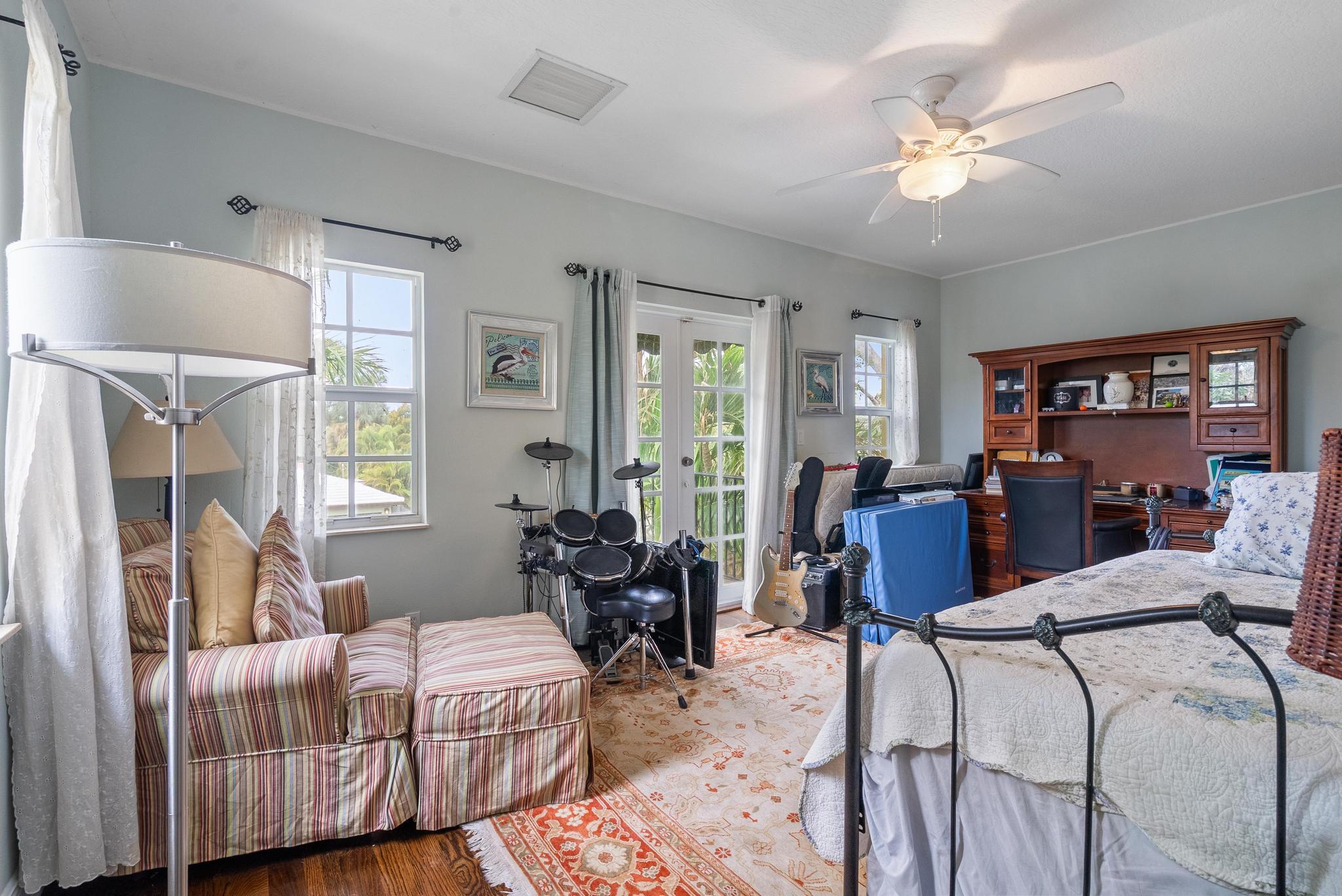 LAKE WORTH TOWN OF - Residential