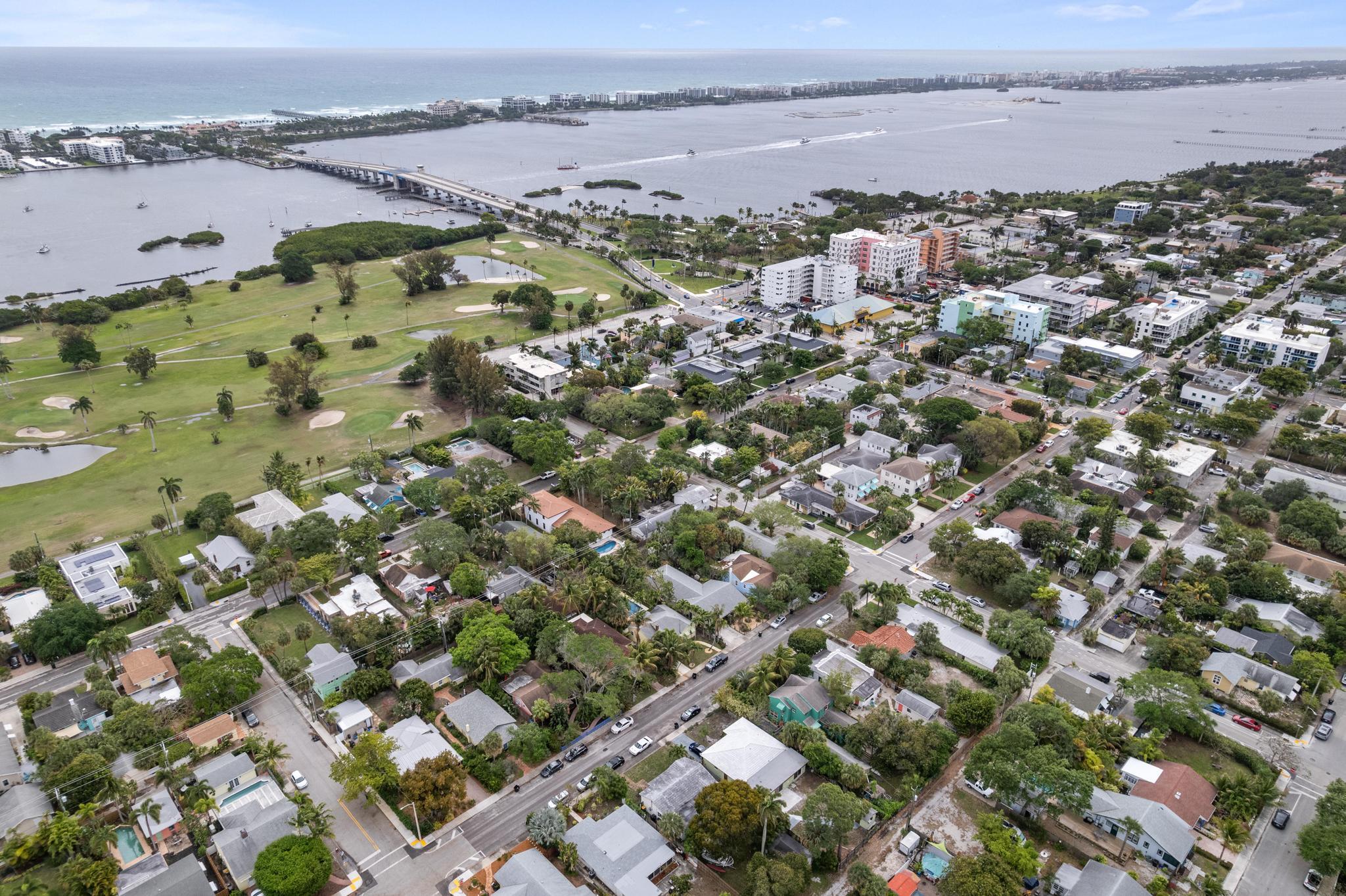LAKE WORTH TOWN OF - Residential