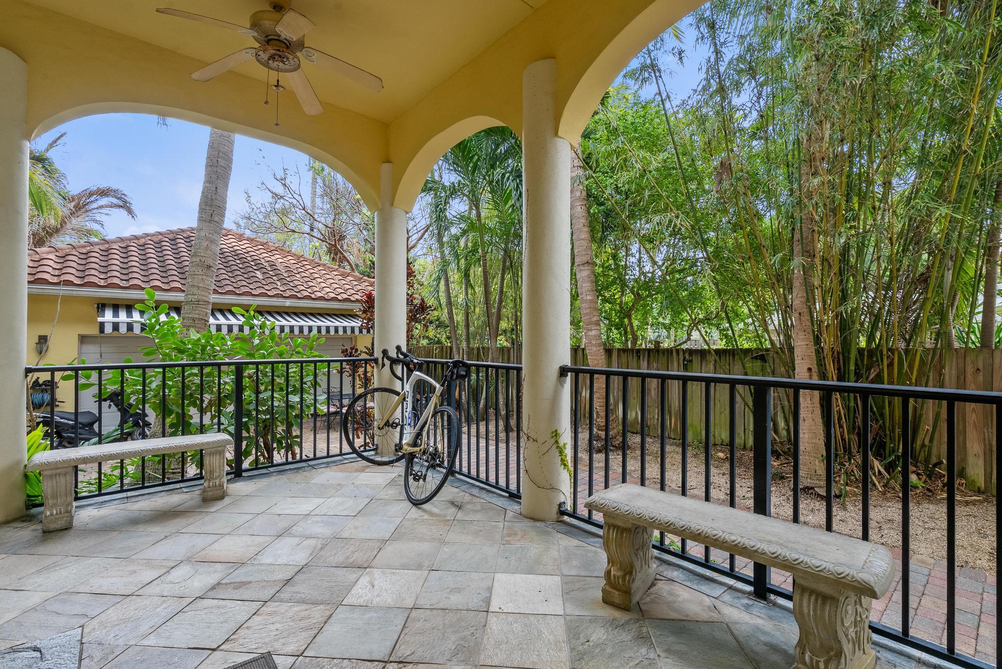 LAKE WORTH TOWN OF - Residential