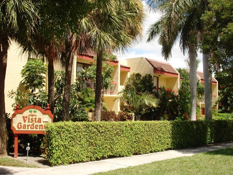 VISTA GARDENS I CONDO - Residential Lease