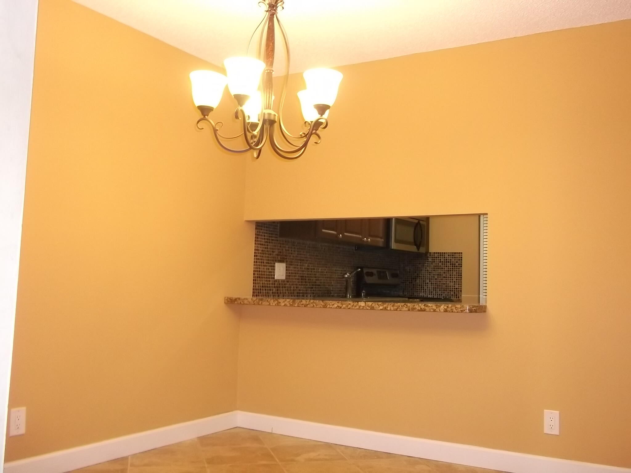 VISTA GARDENS I CONDO - Residential Lease