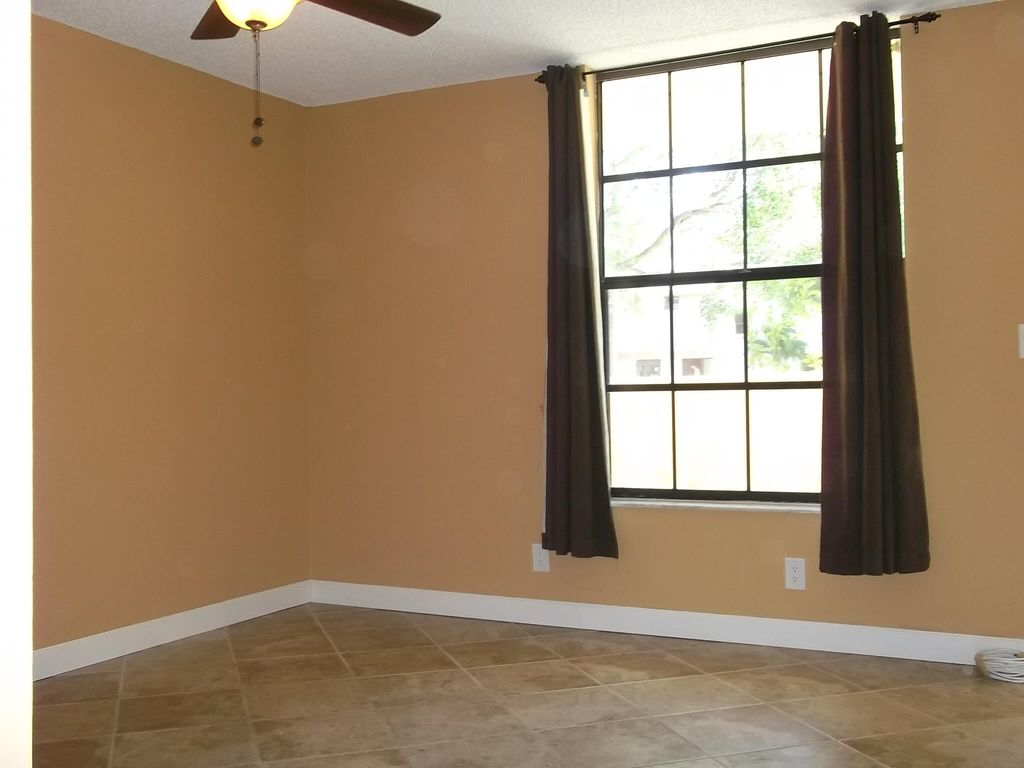 Photo of 743 SE 1st Way, Deerfield Beach, FL 33441 (MLS # B26001575)