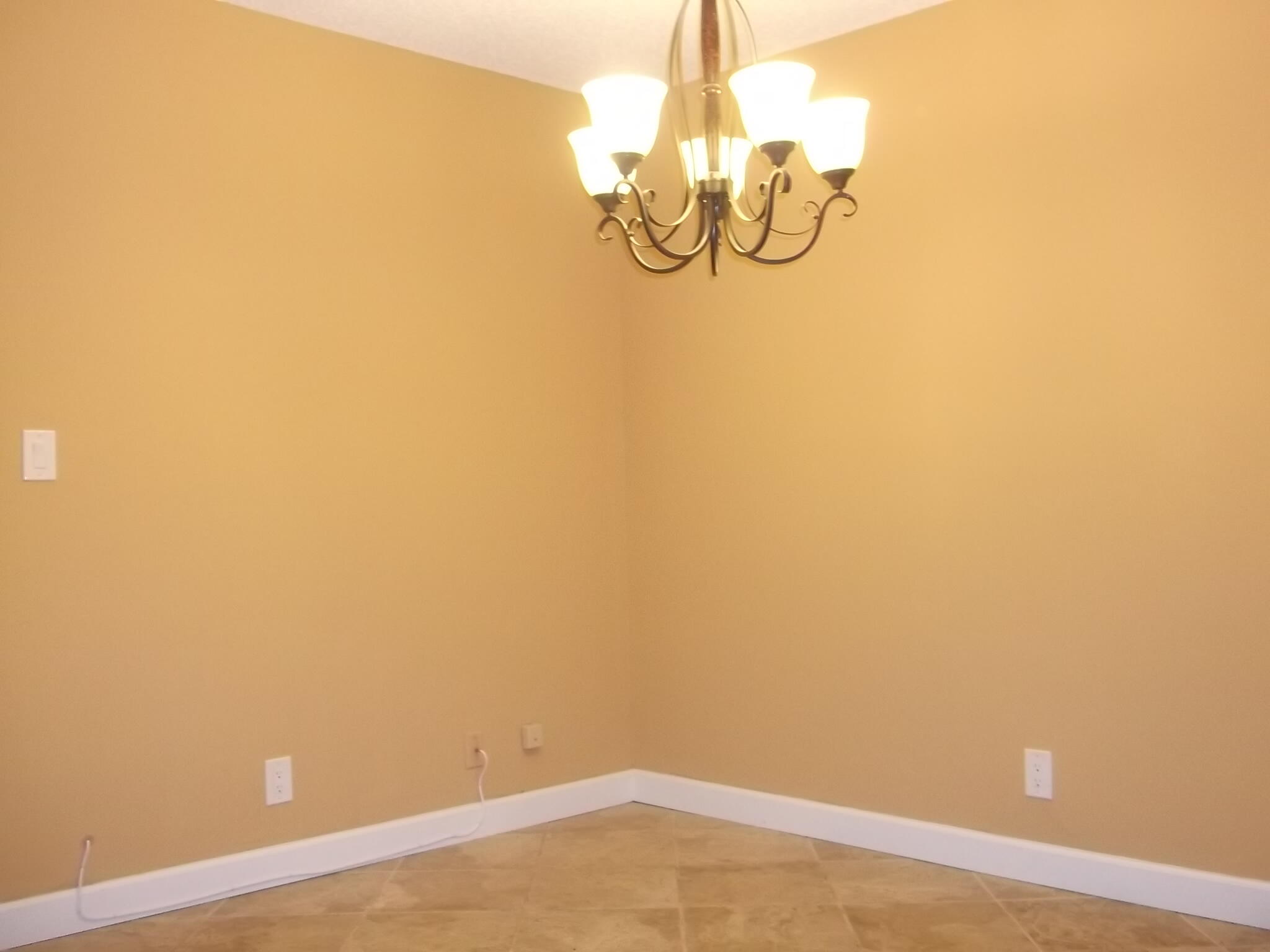 VISTA GARDENS I CONDO - Residential Lease