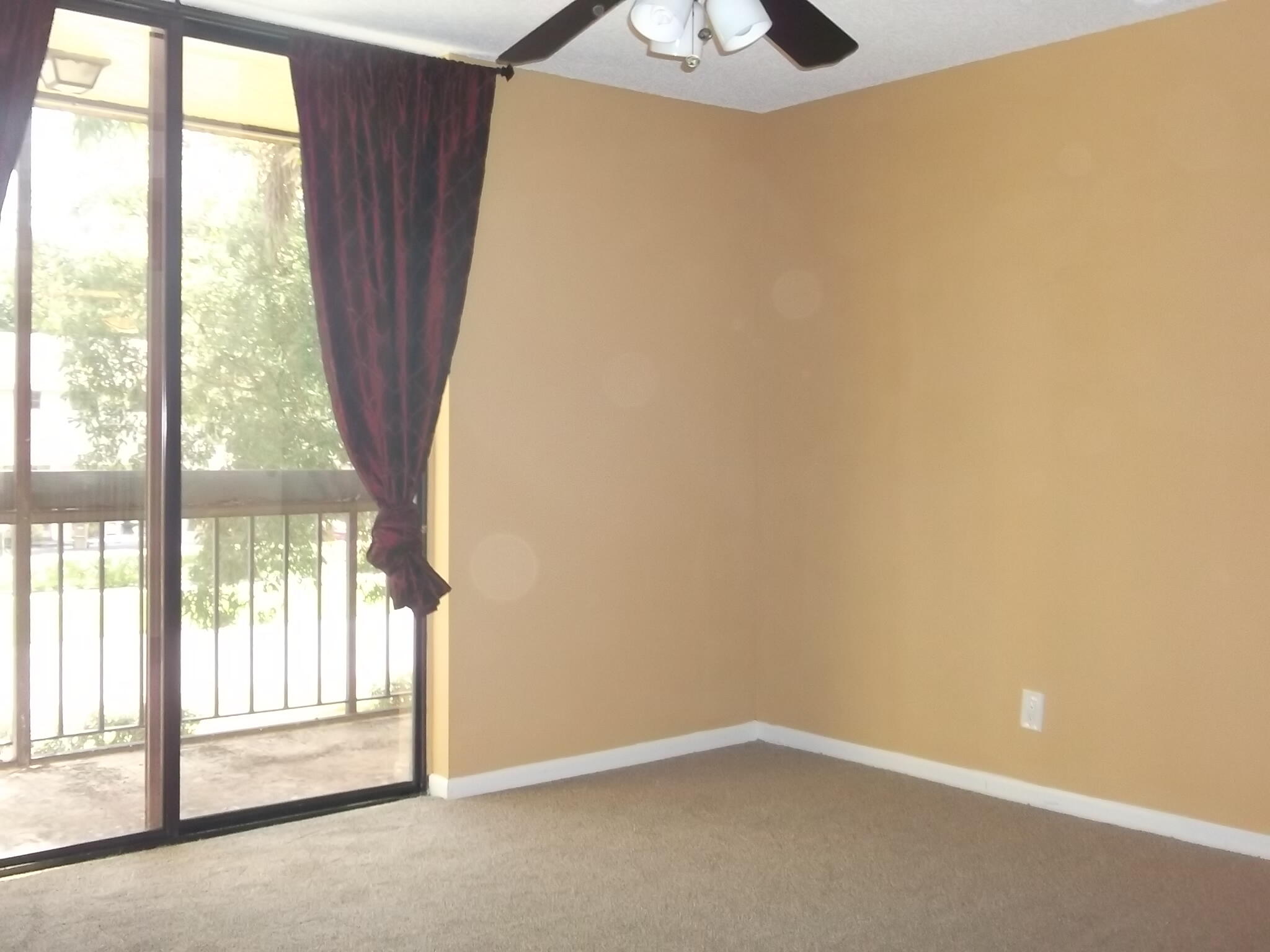 VISTA GARDENS I CONDO - Residential Lease