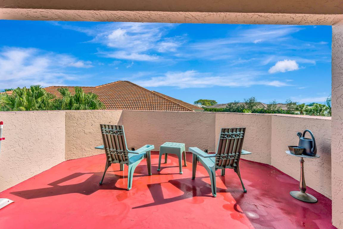 VILLA SONRISA CONDO - Residential