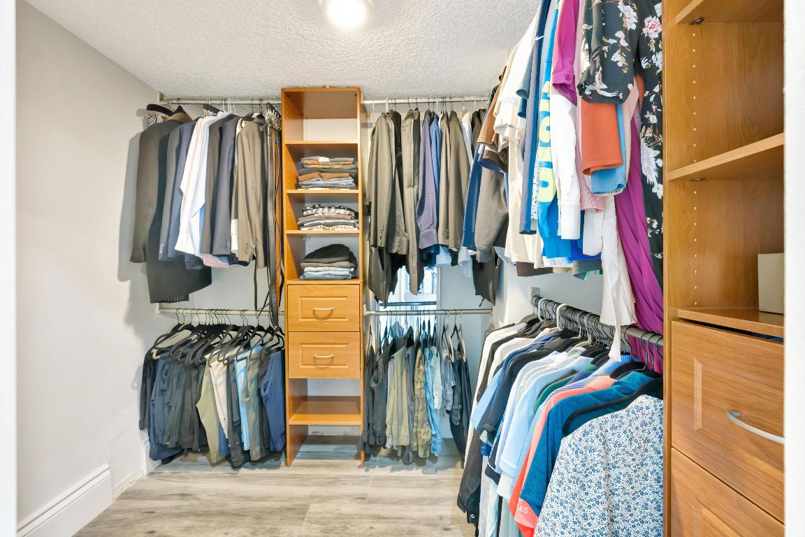 VILLA SONRISA CONDO - Residential