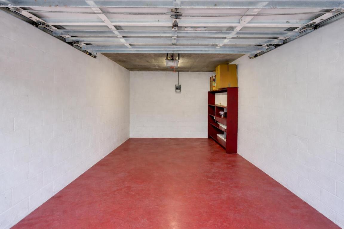 VILLA SONRISA CONDO - Residential