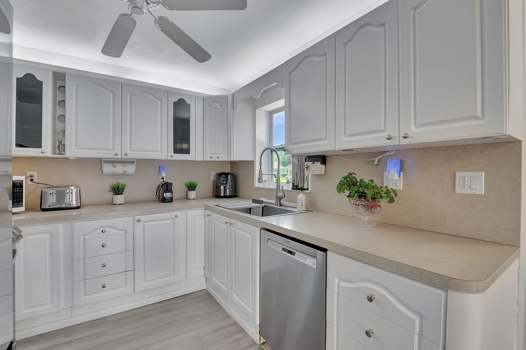 BOCA GREENS - Residential Lease