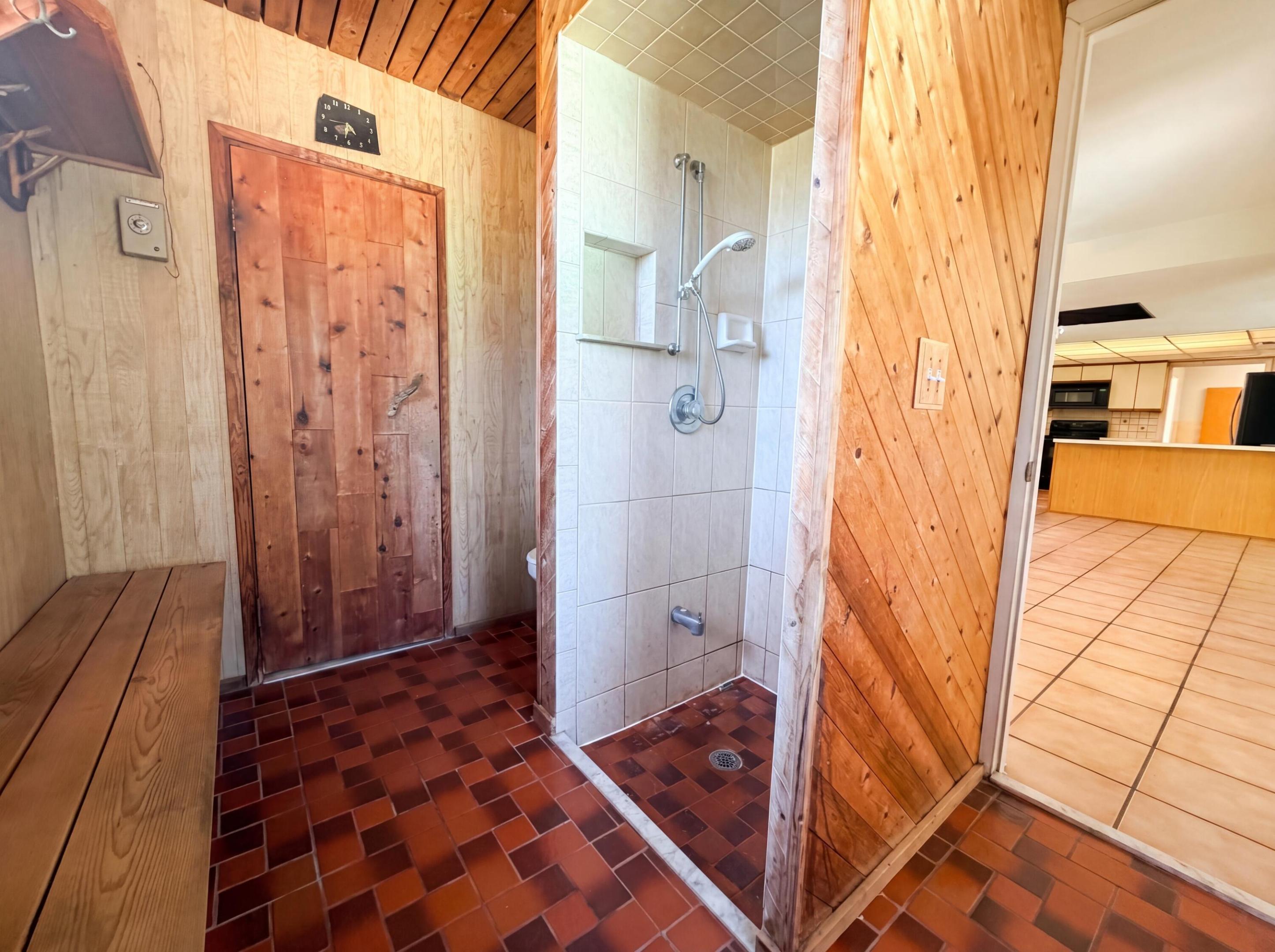 THORBURY HEIGHTS - Residential